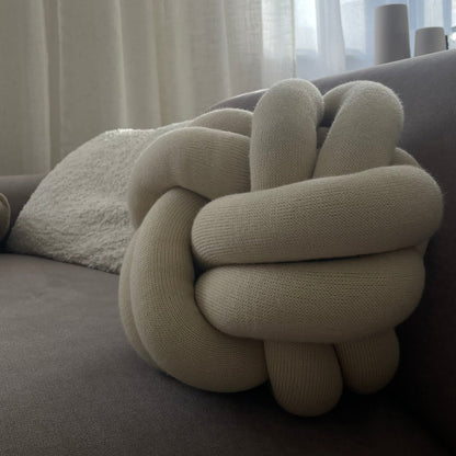 "Knot" Kissen
