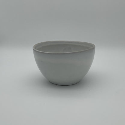 "White Breeze" Schale – Handgefertigte Keramik aus Portugal (Ø 15 cm, weiß)