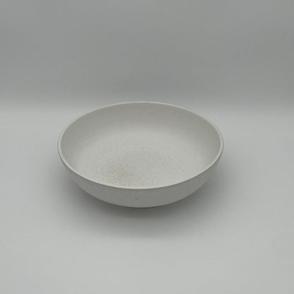 "White Coast" Pasta- und Salatteller – Handgefertigte Keramik aus Portugal (Ø 22 cm, matt-weiß)