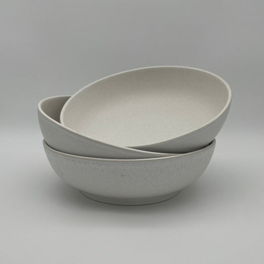 "White Coast" Pasta- und Salatteller – Handgefertigte Keramik aus Portugal (Ø 22 cm, matt-weiß)